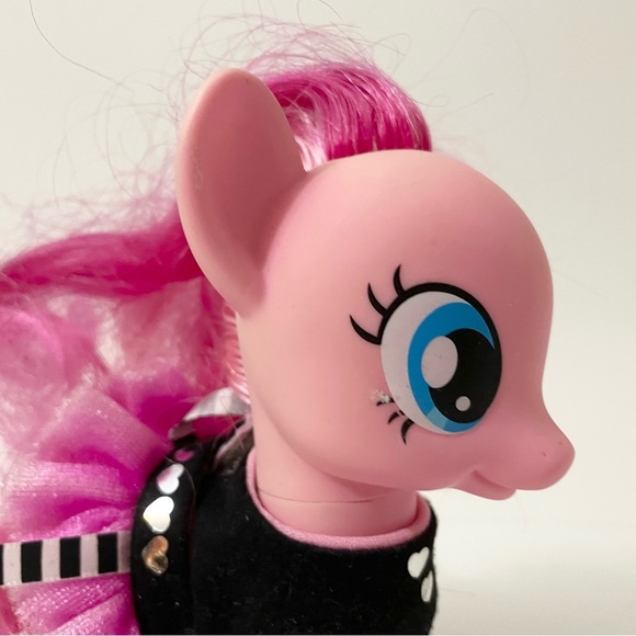 My Little Pony Pinkie Pie Boutique Pink and Fabulous 6” Tall - Picture 2 of 16